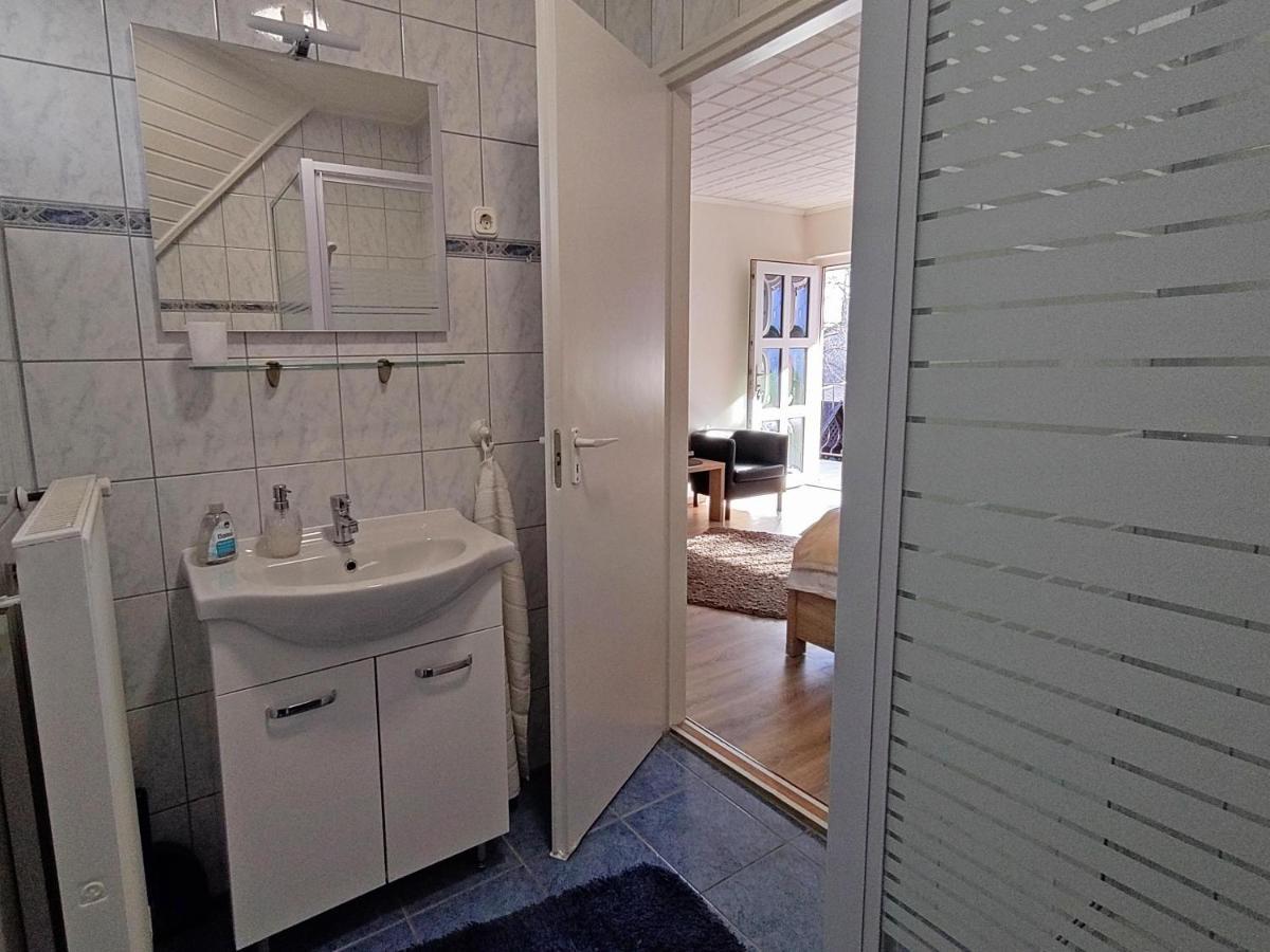 Szecsenyi Apartman Hévíz Buitenkant foto