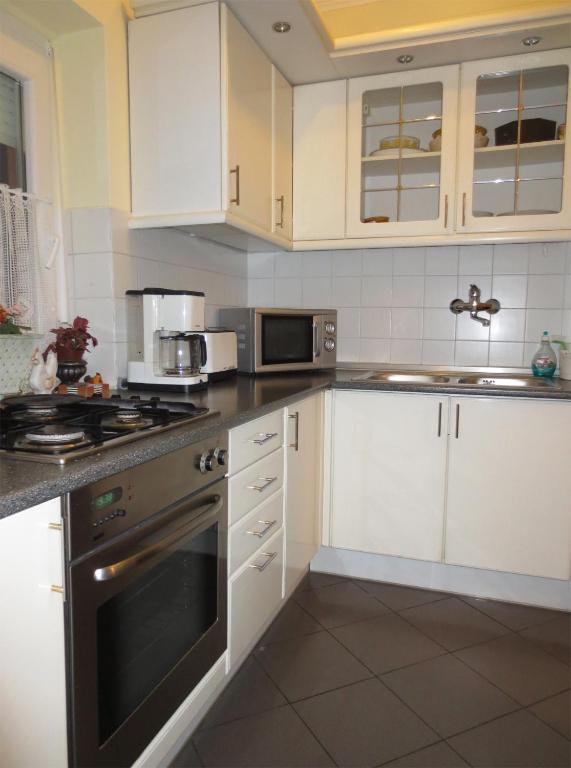 Szecsenyi Apartman Hévíz Buitenkant foto